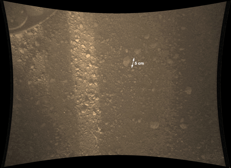 Illustration for article titled Curiosity Opens Her Eyes for the First Time (Updated With Panorama Images)